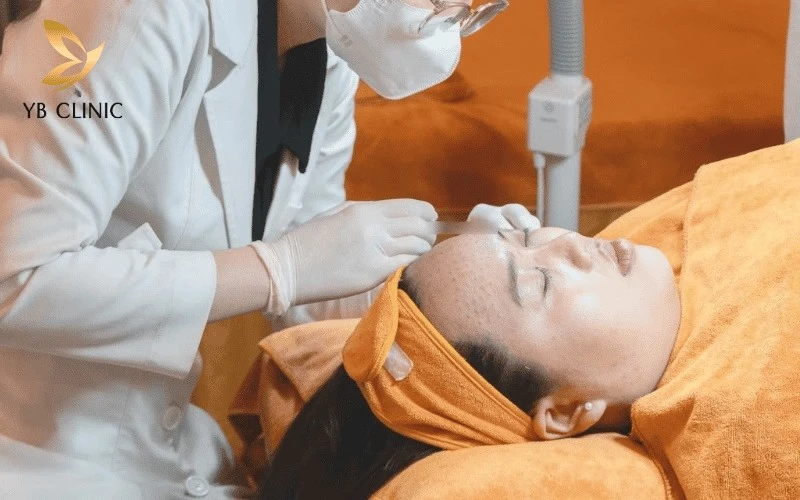 Liệu trình Meso vi tiêm chuẩn y khoa giúp dưỡng chất thẩm thấu trực tiếp, mang lại làn da căng bóng tự nhiên