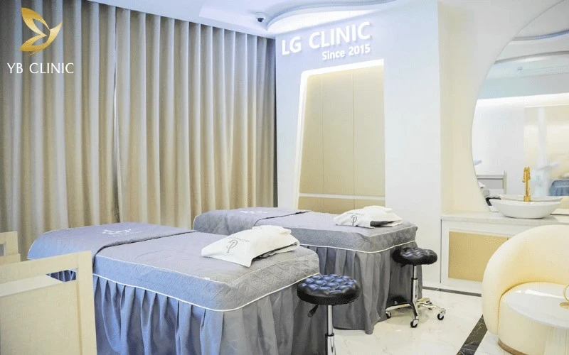 Top 5 Spa Triệt Tóc Trán Tại Tphcm Nổi Bật Hiện Nay 11 LG Clinic tạo nên môi trường làm đẹp thoải mái với không gian sạch sẽ, sang trọng.