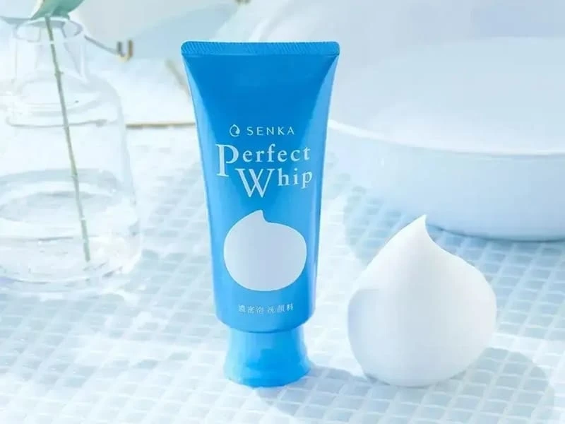 Top 21+ sửa rửa mặt cho da dầu được tin dùng nhất hiện nay 40 Sữa rửa mặt Senka Perfect Whip
