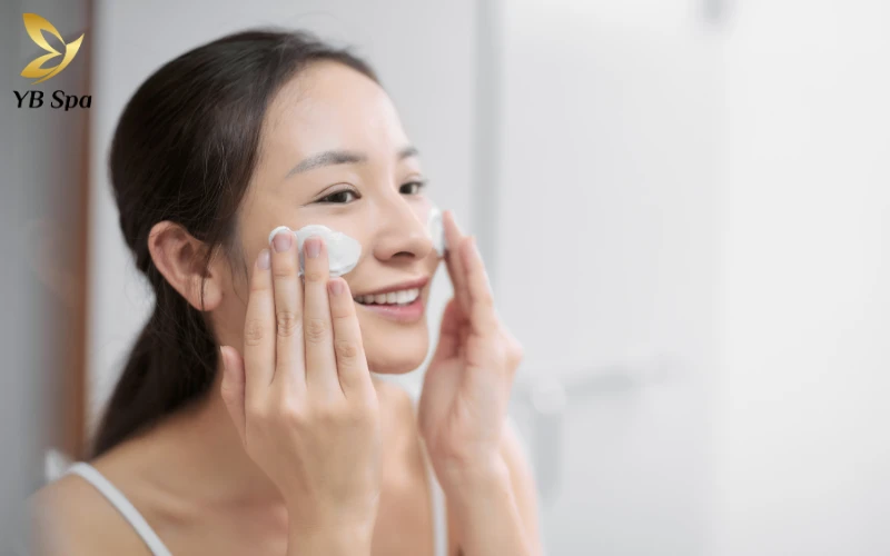 Tại sao khi yêu lại nổi mụn? Giải đáp khoa học về hormone và làn da 28 Giữ da sạch sẽ