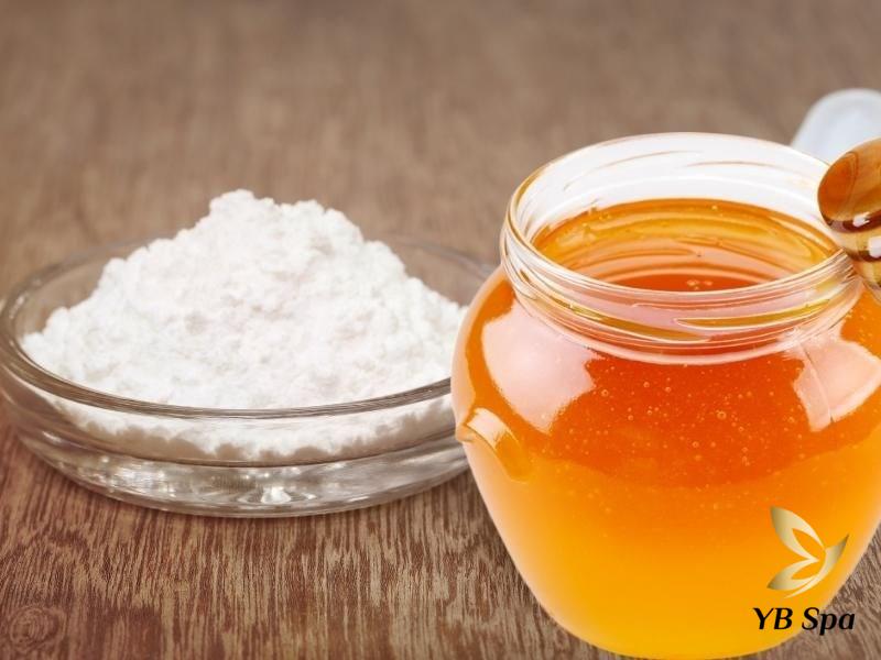 6 công thức tắm trắng bằng bột ngọc trai đơn giản nhất 23 Bột ngọc trai và mật ong