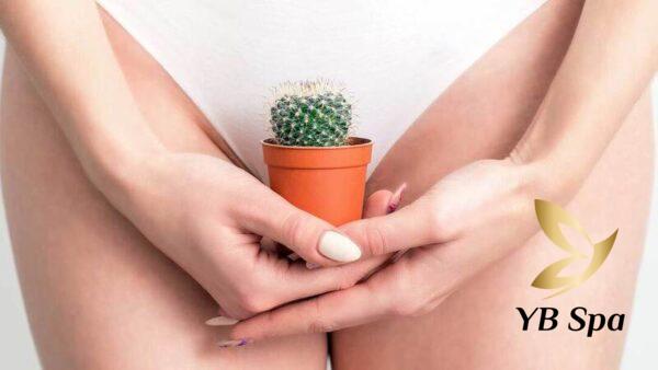 tẩy lông bikini bị rát