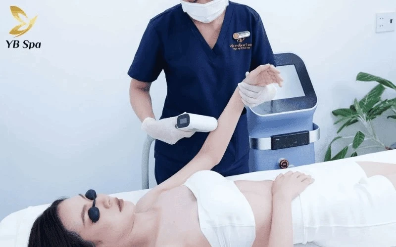 Top 6 Thẩm Mỹ Viện Bình Dương Uy Tín, Chất Lượng 2026 10 YB Spa nâng tầm trải nghiệm làm đẹp với công nghệ triệt lông Nano Diamond Light thế hệ mới