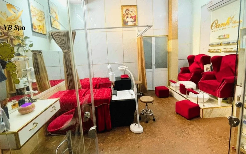Oanh Tây Beauty & Clinic là địa chỉ lý tưởng giúp bạn thay đổi diện mạo tức thì với các dịch vụ thẩm mỹ ngoại hình chuyên nghiệp