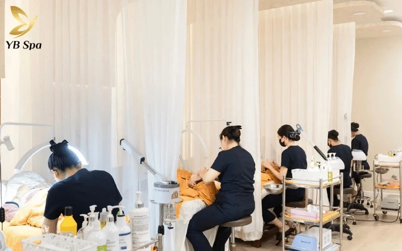 Top 5 Thẩm Mỹ Viện Quận 8 Uy Tín, Chất Lượng 2026 12 Quy trình 14 bước chuẩn Y khoa giúp điều trị mụn tận gốc, kết hợp phục hồi tế bào tổn thương cho làn da nhanh chóng lấy lại sự mịn màng