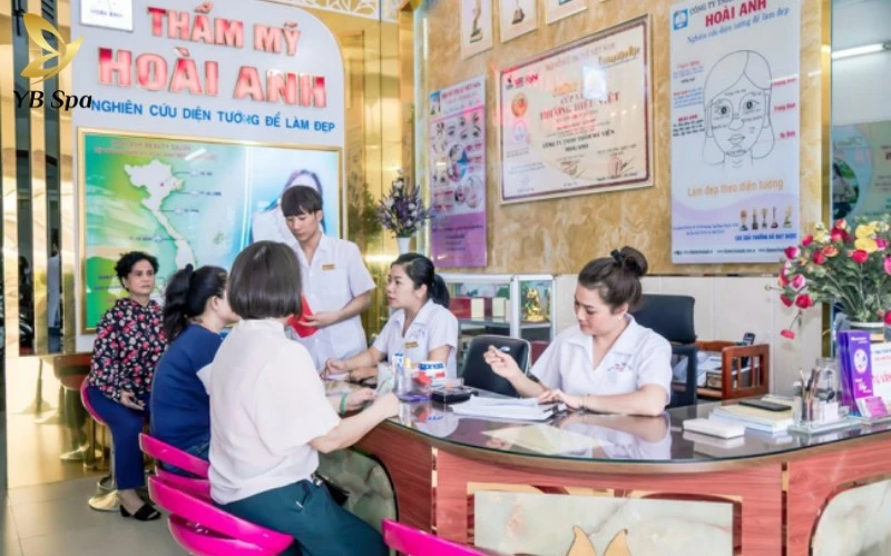 Top 5 Thẩm Mỹ Viện Quận 8 Uy Tín, Chất Lượng 2026 15 Kỹ thuật đi kim độc quyền tại Hoài Anh chỉ tác động nhẹ nhàng lên lớp thượng bì, đảm bảo không xâm lấn, không chảy máu và không gây tổn thương da