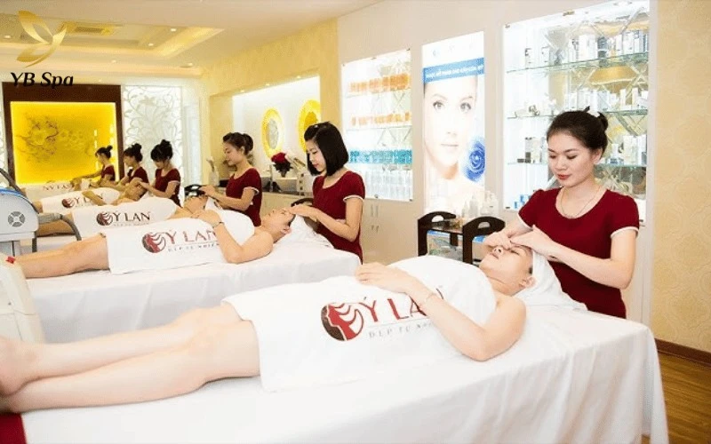 Top 5 Thẩm Mỹ Viện Quận 8 Uy Tín, Chất Lượng 2026 17 Thẩm mỹ viện Ý Lan ghi dấu ấn mạnh mẽ với bộ ba dịch vụ mũi nhọn gồm phun thêu thẩm mỹ, điều trị sắc tố da và nhấn mí Hàn Quốc không phẫu thuật