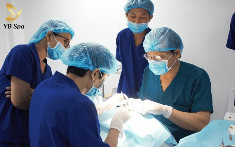 Top 10 Thẩm Mỹ Viện Tphcm Tốt Nhất Và Uy Tín 2026 20 Seoul Center sở hữu các phác đồ điều trị sắc tố da độc quyền nhờ sự kết hợp đột phá giữa công nghệ ánh sáng vi điểm và tinh chất phục hồi sinh học gốc
