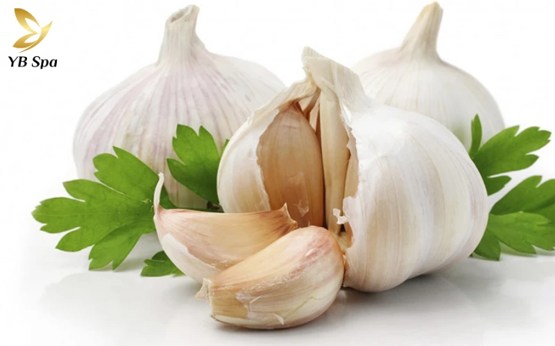Top 12 Thực Phẩm Giàu Collagen Tốt Cho Da 36 Tỏi (garlic)
