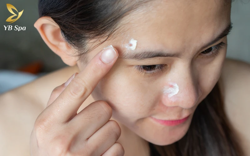 Giảm viêm nhiễm và làm dịu da nhanh chóng