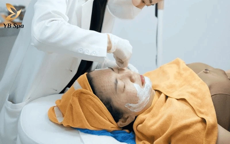 5 Địa Chỉ Tiêm Meso Tân Bình Uy Tín, An Toàn 2026 9 Phác đồ tiêm meso tại YB Spa được thiết kế cá nhân hóa nhằm mang lại hiệu quả điều trị tối ưu cho từng tình trạng da
