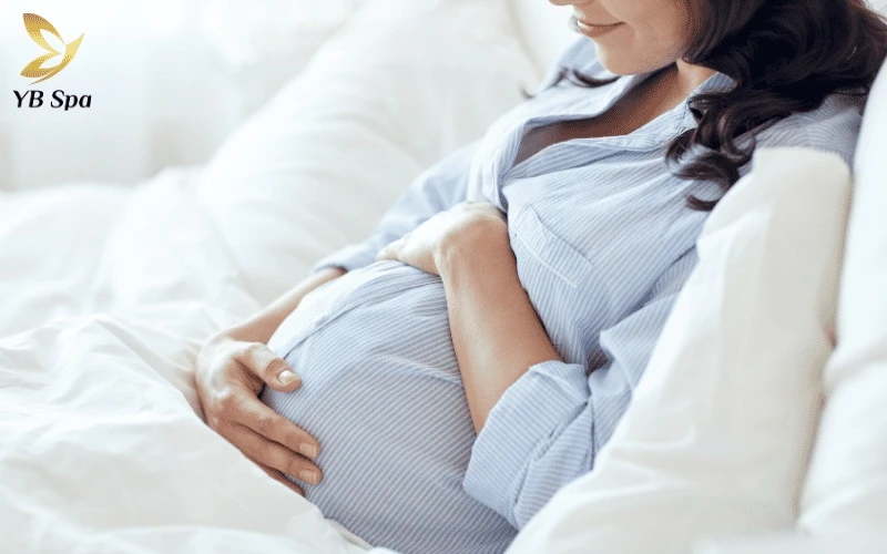 Tiêm Meso Trị Nám Có Tác Dụng Phụ Không? 21 Việc tạm dừng các liệu trình xâm lấn như meso khi mang thai là lựa chọn thông thái để bảo vệ sức khỏe của cả mẹ và bé