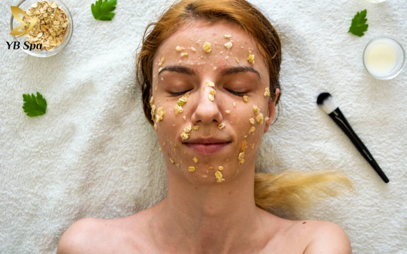 7 Cách trị mụn ẩn dưới da bằng bột yến mạch hiệu quả nhất 29 Tuân thủ đúng thời gian vàng 10 - 15 phút để yến mạch phát huy tối đa công dụng mà không gây phản tác dụng.