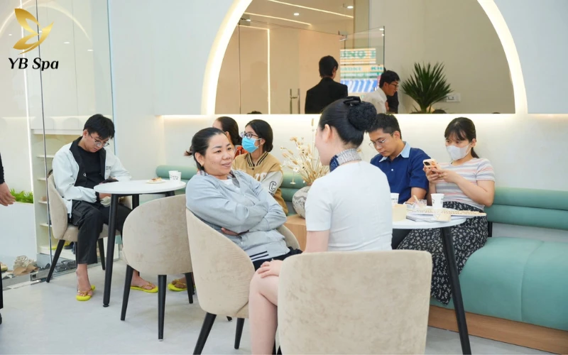 Trị sẹo rỗ bao nhiêu tiền? Bảng giá cập nhật 2026 23 YB Spa điều trị sẹo rỗ