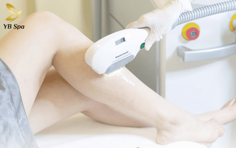 Công nghệ Nano Diamond Light được sử dụng tại YB Spa đạt chứng nhận FDA (Hoa Kỳ) và CE (Châu Âu) về độ an toàn cho da.