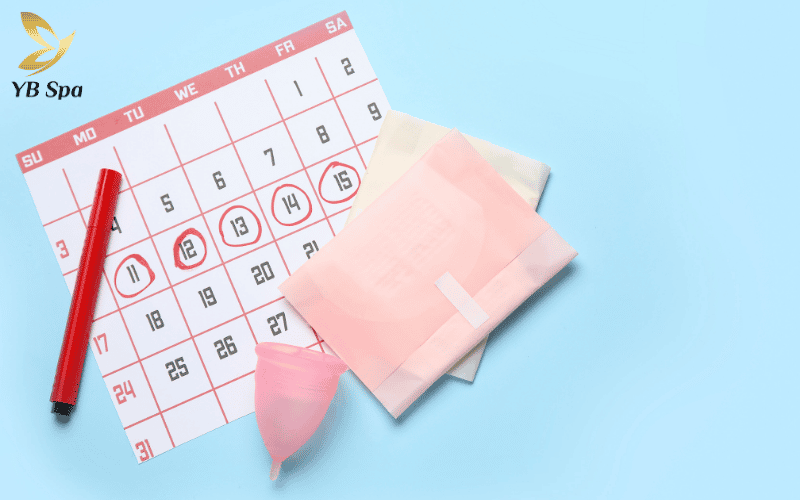 Sự thay đổi nội tiết tố trong chu kỳ khiến ngưỡng chịu đau của cơ thể giảm đi từ 20-30% so với bình thường