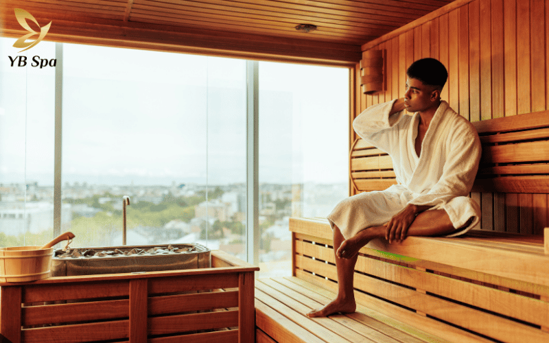 Tránh tắm nước nóng hoặc xông hơi trong 24 - 48 giờ đầu để ngăn vi khuẩn xâm nhập khi lỗ chân lông đang giãn nở