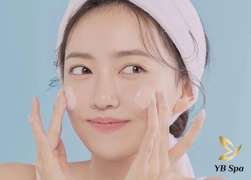 Triệt lông mặt bao nhiêu lần thì hết? 19 Sử dụng kem dưỡng ẩm