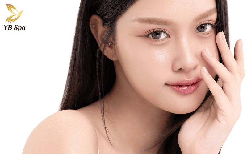 Bề mặt da mịn mướt sau khi triệt lông giúp mọi loại kem nền phát huy tối đa hiệu ứng mịn lì, tự nhiên như da thật