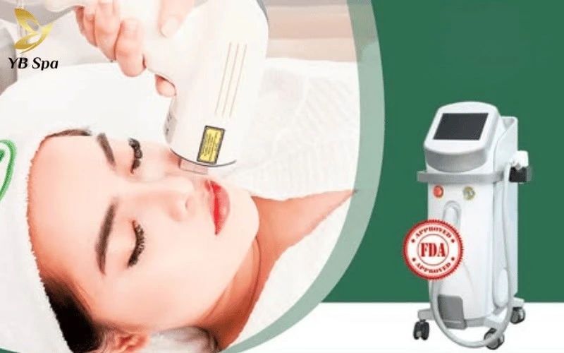 Hasaki Clinic ứng dụng công nghệ Diode Laser chuẩn vàng giúp triệt lông mặt tận gốc và đảm bảo an toàn tuyệt đối cho làn da.