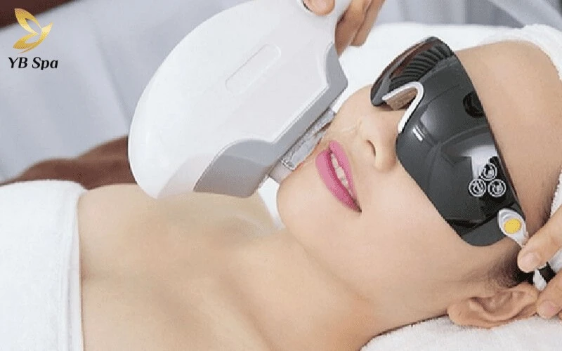 Với khả năng tùy chỉnh linh hoạt theo sắc tố da, Zema cam kết triệt lông hiệu quả mà không gây cảm giác bỏng rát hay khó chịu