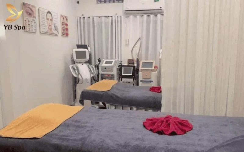 Fancy Beauty & Spa ứng dụng công nghệ Diode Laser Cool Press tự điều chỉnh năng lượng theo sắc tố da, đảm bảo an toàn cho mọi khách hàng