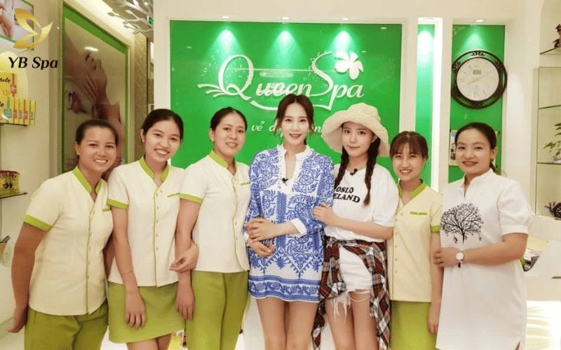 Quy trình triệt lông tại đây không chỉ loại bỏ lông mà còn hỗ trợ se khít lỗ chân lông hiệu quả, mang lại làn da mịn màng và khỏe mạnh