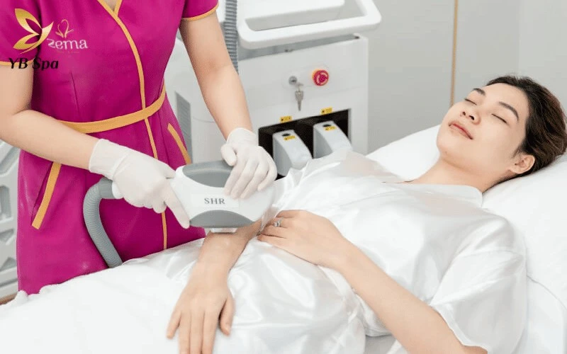 Nâng tầm vẻ đẹp đôi tay với quy trình chuyên nghiệp tại Zema, nơi công nghệ tiên tiến đi đôi với dịch vụ tận tâm.