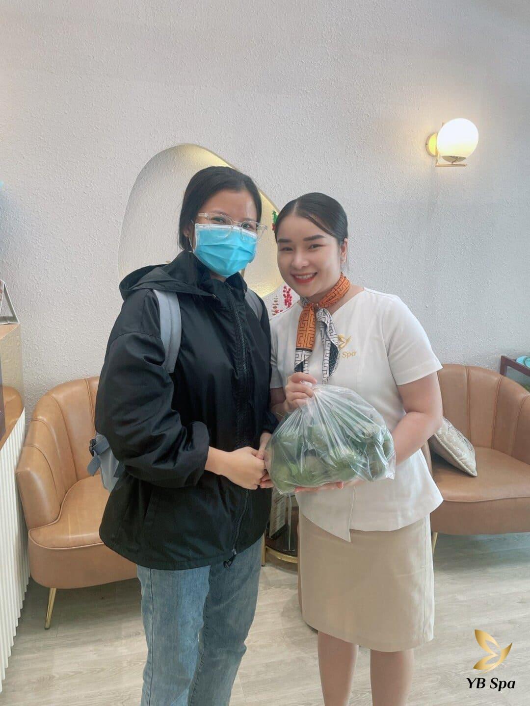 Vien Tham My Yb Spa Cung Chung Tay Ho Tro Dong Bao Mien Tay Giai Cuu Cam 1