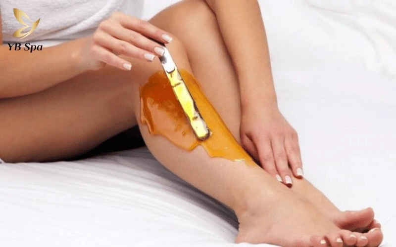 Wax Lông Là Gì? Quy Trình Wax Lông Chuẩn An Toàn 12 Sáp đường tự nhiên cực kỳ lành tính, an toàn tuyệt đối và bạn có thể tự làm tại nhà dễ dàng.