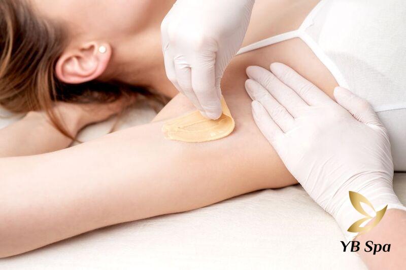 Wax Lông Nách Có Hại Không? Những Lưu Ý Cần Biết Khi Wax Lông Tại Nhà 24 wax lông nách là gì